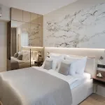 Amelie Luxury 2