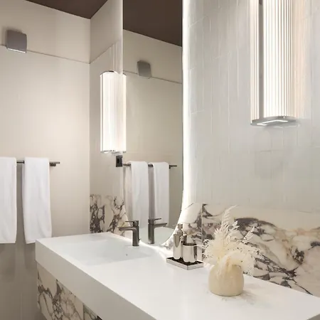 Amelie Luxury 2 4*
